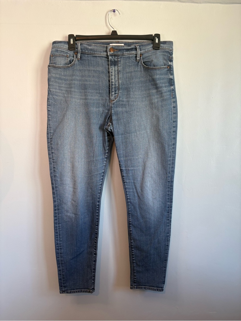 LOFT Women’s Skinny Jeans in Light Blue Denim